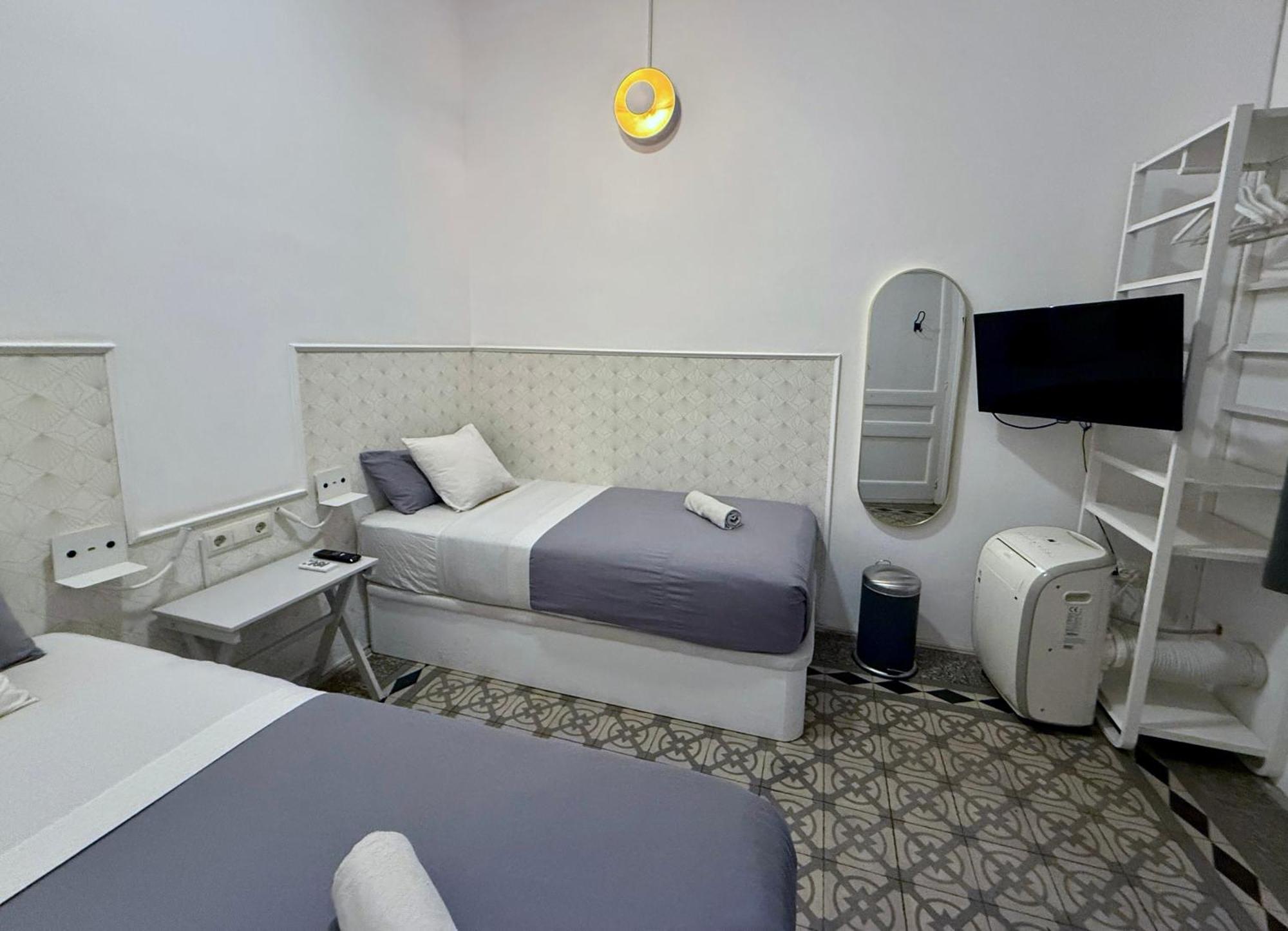 Hostel Fabrizzio'S Petit Barcelona Exteriér fotografie